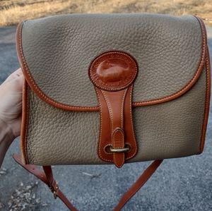 Vintage Dooney & Bourke ESSEX flap crossbody purse Taupe British Tan
